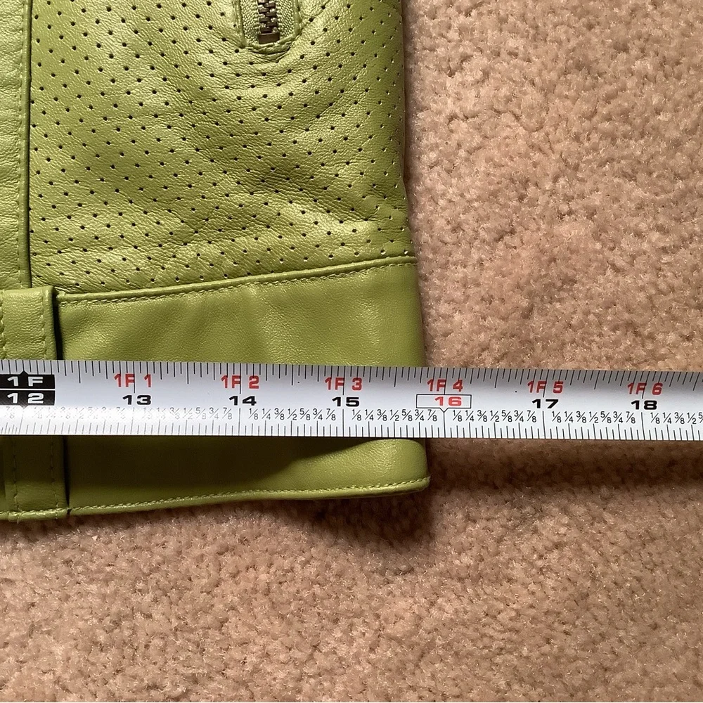 Leather and 100% cotton sweater/jacket.  Size Medium. - Picture 7 of 7